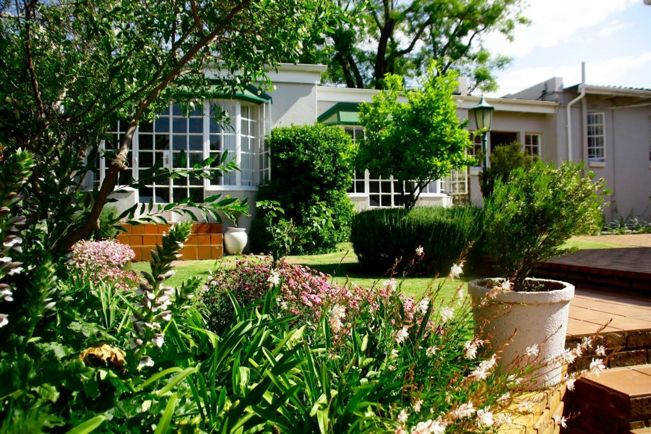 יוהנסבורג Melville Manor Guest House מראה חיצוני תמונה