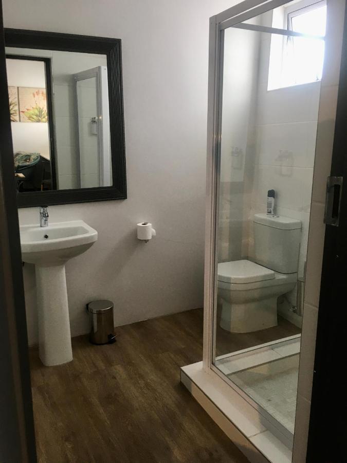 יוהנסבורג Melville Manor Guest House מראה חיצוני תמונה