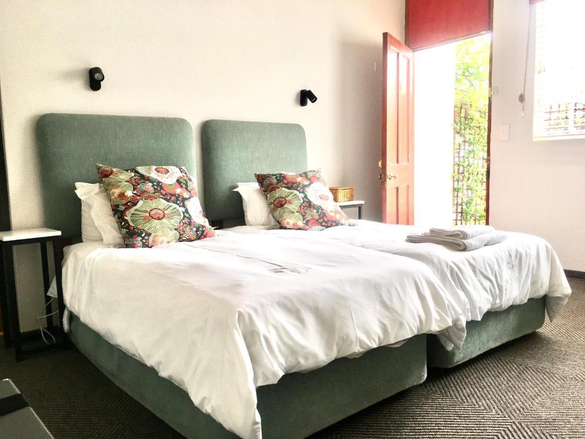 יוהנסבורג Melville Manor Guest House מראה חיצוני תמונה